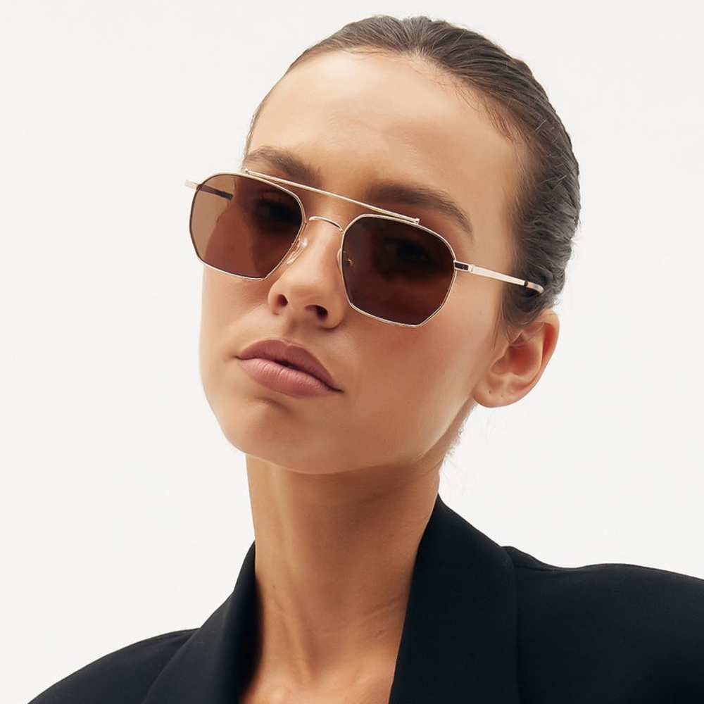 VEHLA Bowie sunglasses in gold/chocolate